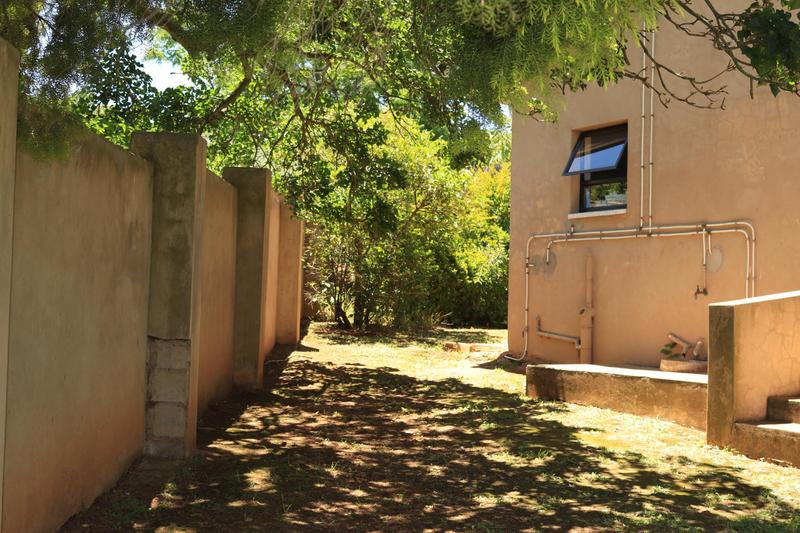 To Let 2 Bedroom Property for Rent in Oatlands Eastern Cape